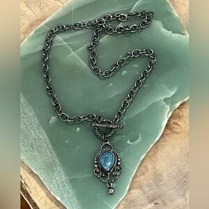 Vintage-Inspired Teal Pendant Necklace